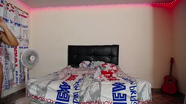 alohacamgirl online show from 11/13/25, 09:58