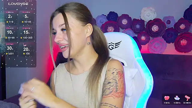 LindaBrilliant online show from 09/22/25, 03:30