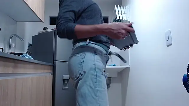 AllysonStonne online show from 11/29/25, 02:03