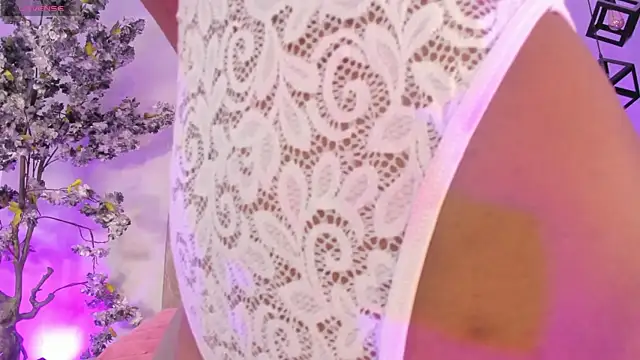 Snapshot of Keirahartz chatting on 12/03/25, 11:52 Keirahartz online show from 12/03/25, 11:52