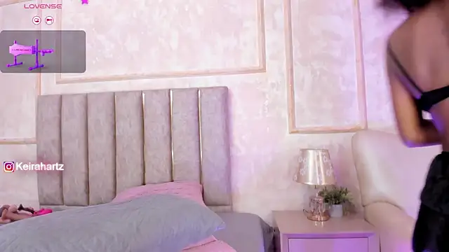 Snapshot of Keirahartz chatting on 12/14/25, 04:07 Keirahartz online show from 12/14/25, 04:07