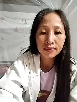 cute love00 online show from 11/05/25, 01:11