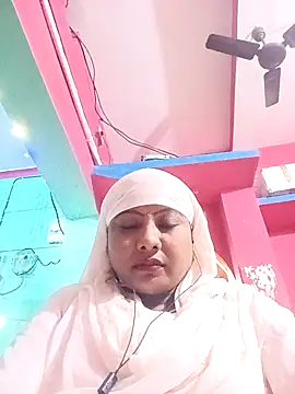 Snapshot of Apkisona8 chatting on 11/08/25, 08:03 Apkisona8 online show from 11/08/25, 08:03