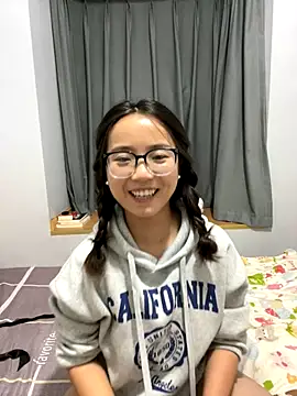 Hdmhdm-0022 online show from 10/06/25, 02:58