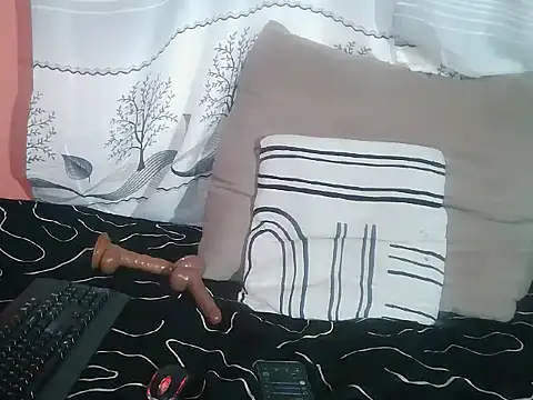 Snapshot of MatureGoddess_ chatting on 11/07/25, 01:55 MatureGoddess online show from 11/07/25, 01:55