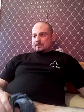  NEREZA  online show from 09/30/25, 04:01