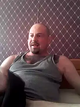  NEREZA  online show from 10/09/25, 02:59