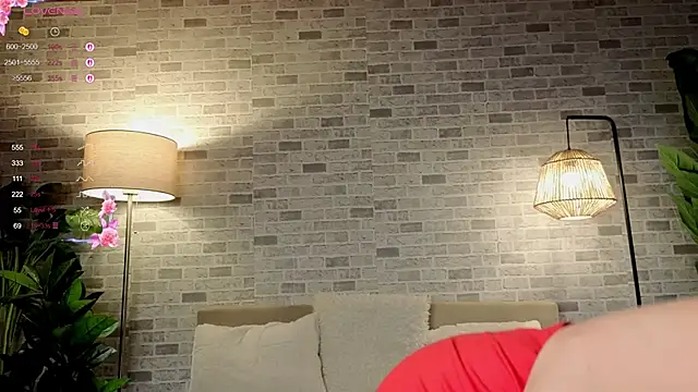 Snapshot of BabyyyLunaX chatting on 10/04/25, 02:20 BabyyyLunaX online show from 10/04/25, 02:20