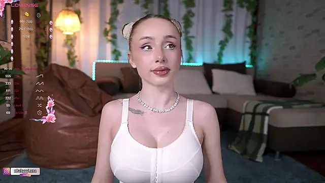 BabyyyLunaX online show from 06/13/26, 07:45