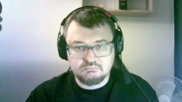 Snapshot of SirAbuser chatting on 12/03/25, 06:32 SirAbuser online show from 12/03/25, 06:32