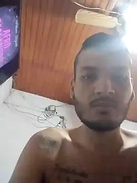 Snapshot of JuceAn14 chatting on 10/08/25, 03:42 JuceAn14 online show from 10/08/25, 03:42