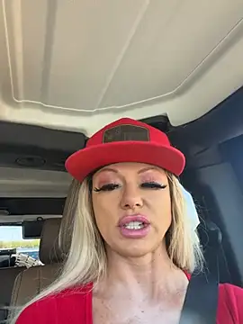 chanelstjames online show from 06/30/26, 07:37
