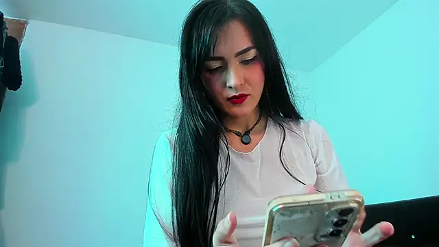 77Neferkitty77 online show from 05/30/26, 08:17