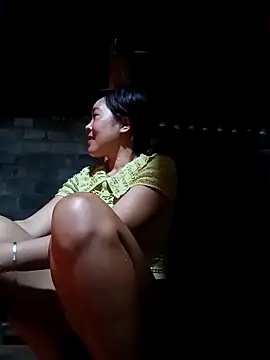 vivi cute online show from 10/08/25, 01:25