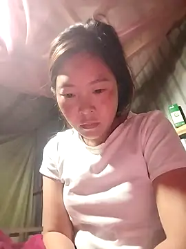 vivi cute online show from 10/13/25, 09:04