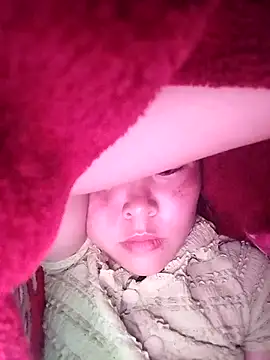 vivi cute online show from 10/21/25, 10:32