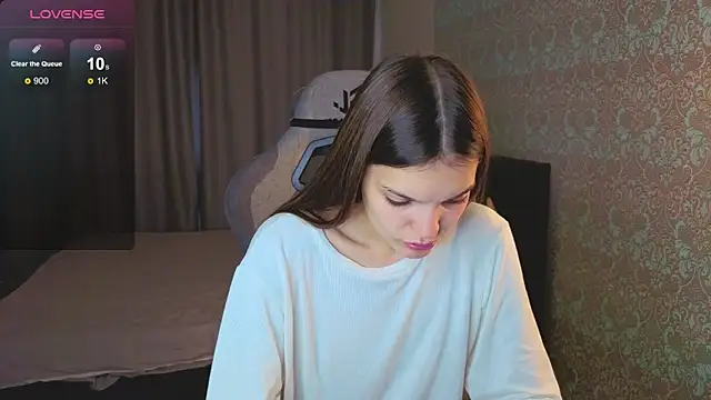 magic shy  online show from 09/19/25, 01:29