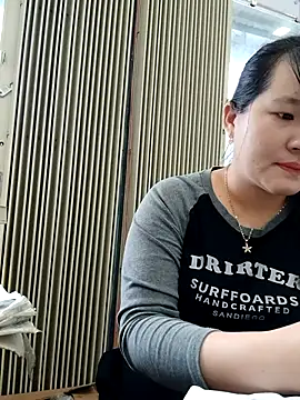  Babyrose  online show from 10/21/25, 01:17