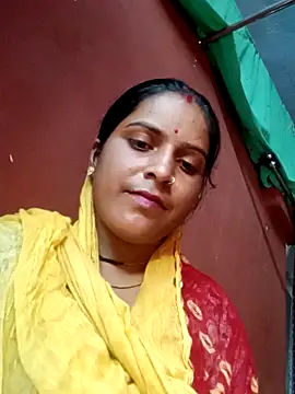 Snapshot of Mohini-xx chatting on 09/25/25, 11:36 Mohini-xx online show from 09/25/25, 11:36