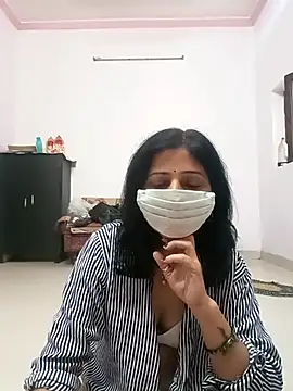 Snapshot of BITEXBABYlove chatting on 10/26/25, 01:55 BITEXBABYlove online show from 10/26/25, 01:55