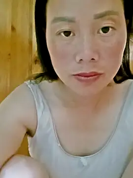 LyyChac online show from 09/18/25, 05:53