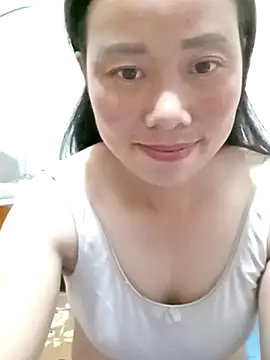 LyyChac online show from 10/11/25, 06:56