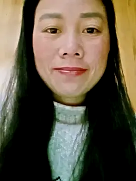 LyyChac online show from 11/28/25, 10:01