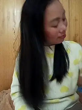 LyyChac online show from 12/14/25, 11:48