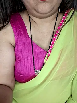 indian-hotmilfs online show from 01/15/26, 06:33