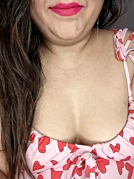 indian-hotmilfs online show from 03/29/26, 07:03