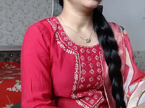 Snapshot of snow_white123 chatting on 09/12/25, 08:09 snow white123 online show from 09/12/25, 08:09