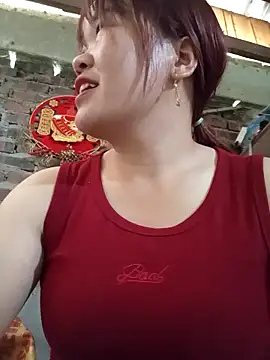 Snapshot of sukabae00 chatting on 09/14/25, 01:16 sukabae00 online show from 09/14/25, 01:16