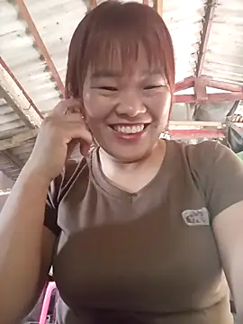 Snapshot of sukabae00 chatting on 09/17/25, 08:16 sukabae00 online show from 09/17/25, 08:16