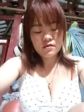 Snapshot of sukabae00 chatting on 10/04/25, 10:41 sukabae00 online show from 10/04/25, 10:41