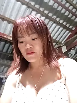 Snapshot of sukabae00 chatting on 10/06/25, 01:41 sukabae00 online show from 10/06/25, 01:41