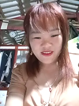 Snapshot of sukabae00 chatting on 10/16/25, 02:51 sukabae00 online show from 10/16/25, 02:51