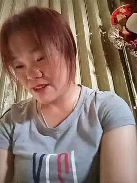 Snapshot of sukabae00 chatting on 10/19/25, 09:21 sukabae00 online show from 10/19/25, 09:21