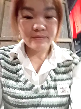 Snapshot of sukabae00 chatting on 10/21/25, 07:03 sukabae00 online show from 10/21/25, 07:03