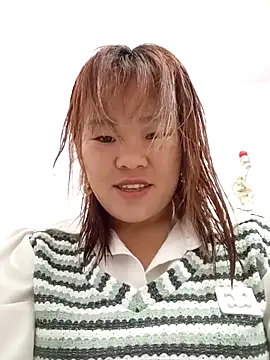 Snapshot of sukabae00 chatting on 10/29/25, 10:17 sukabae00 online show from 10/29/25, 10:17