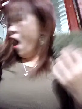 Snapshot of sukabae00 chatting on 11/05/25, 01:22 sukabae00 online show from 11/05/25, 01:22