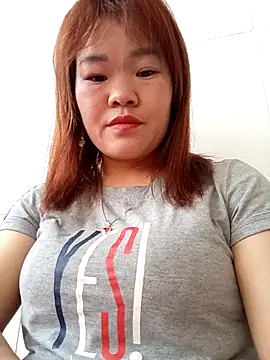 Snapshot of sukabae00 chatting on 11/22/25, 08:46 sukabae00 online show from 11/22/25, 08:46