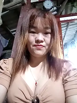 Snapshot of sukabae00 chatting on 12/04/25, 12:14 sukabae00 online show from 12/04/25, 12:14