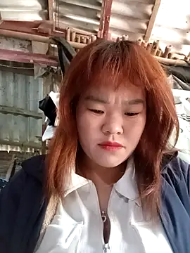 Snapshot of sukabae00 chatting on 12/14/25, 08:20 sukabae00 online show from 12/14/25, 08:20