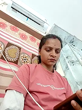 Snapshot of Sonam_dhakad chatting on 04/17/26, 07:44 Sonam dhakad online show from 04/17/26, 07:44