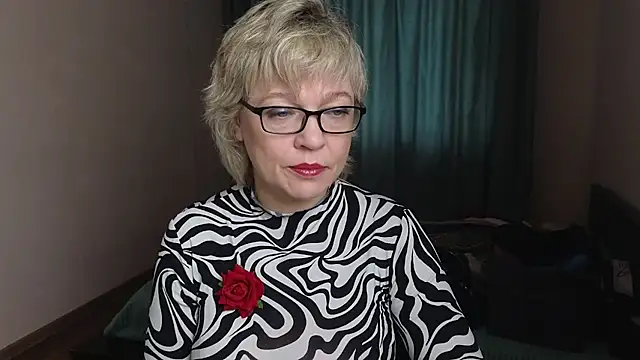 Rosette Pricky online show from 10/11/25, 01:09