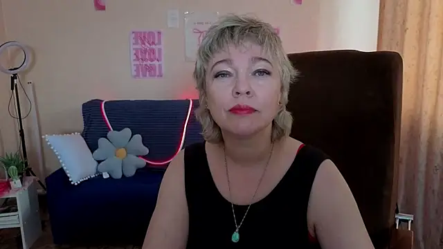 Snapshot of Rosette_Pricky chatting on 06/28/26, 02:23 Rosette Pricky online show from 06/28/26, 02:23