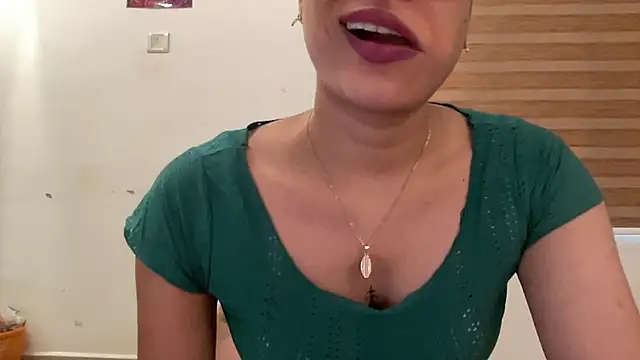 LucytheDevilQueen online show from 11/26/25, 02:45