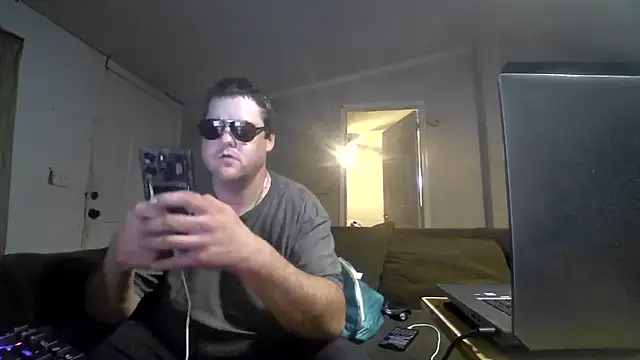 Snapshot of StoneballJacksonWoR chatting on 05/31/26, 10:00 StoneballJacksonWoR online show from 05/31/26, 10:00