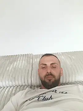 papichulo0099 online show from 07/03/26, 05:36