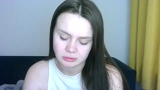 Bonny Candy online show from 11/28/25, 08:06